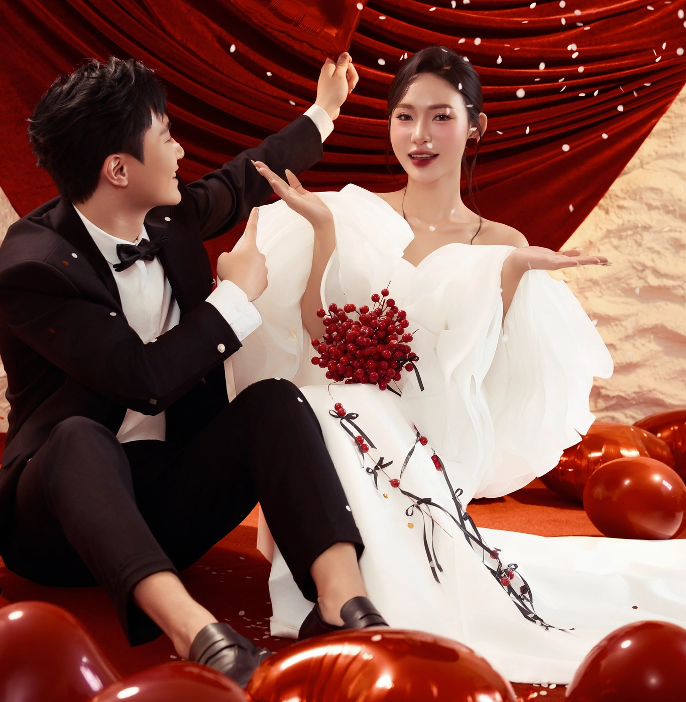 huong-dan-lam-thiep-cuoi-online_1763112959_4e491c79