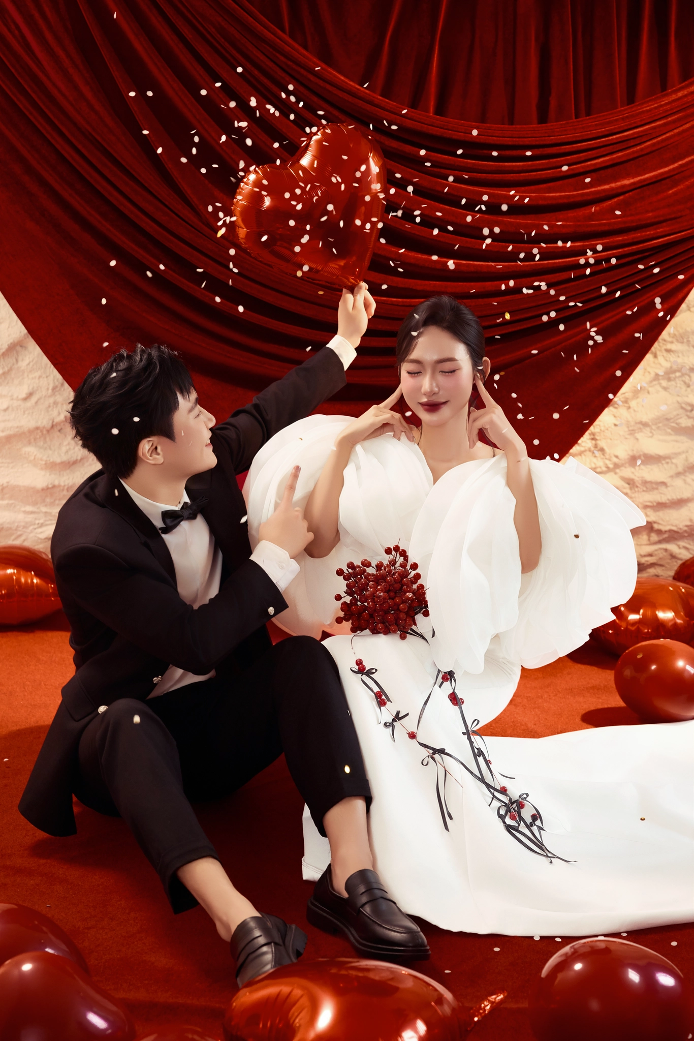 thiep-cuoi-ky-thuat-so_1763112792_a52aca1a