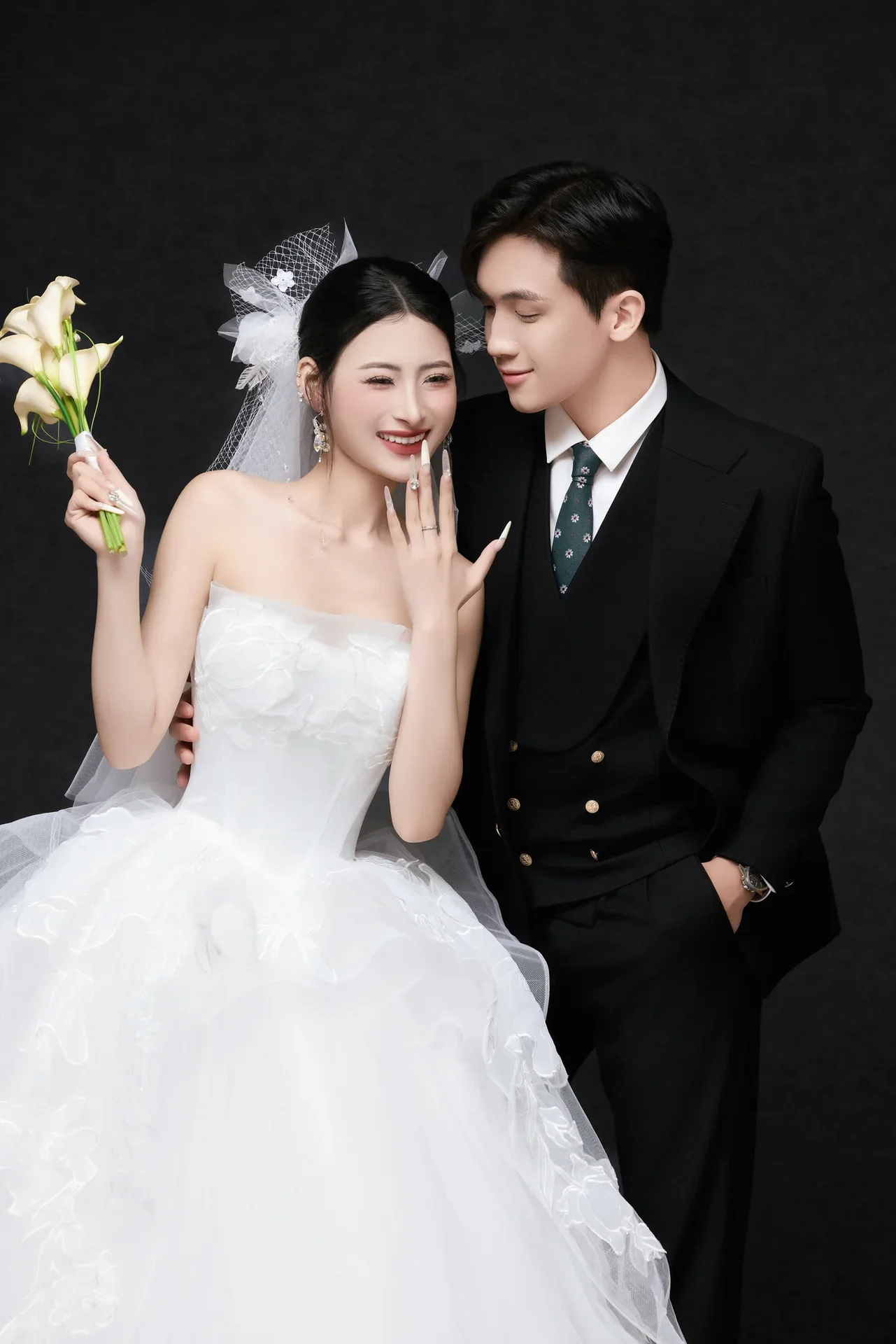 gia-thiep-cuoi-dien-tu_1763112378_a481608e_1765425611_73702ca9